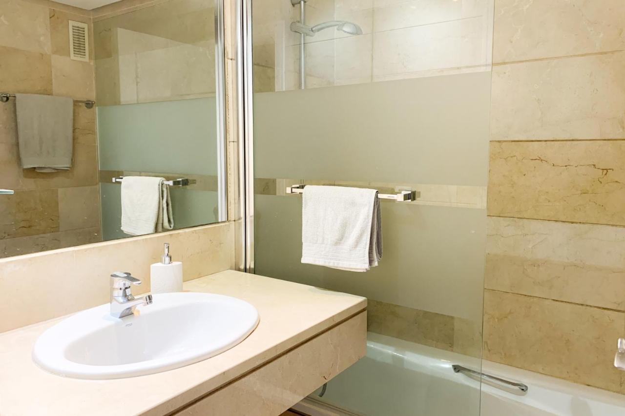 3 Room Lux Apt Puerto Banus-Terrace 5 Min To Beach 마르베야 외부 사진